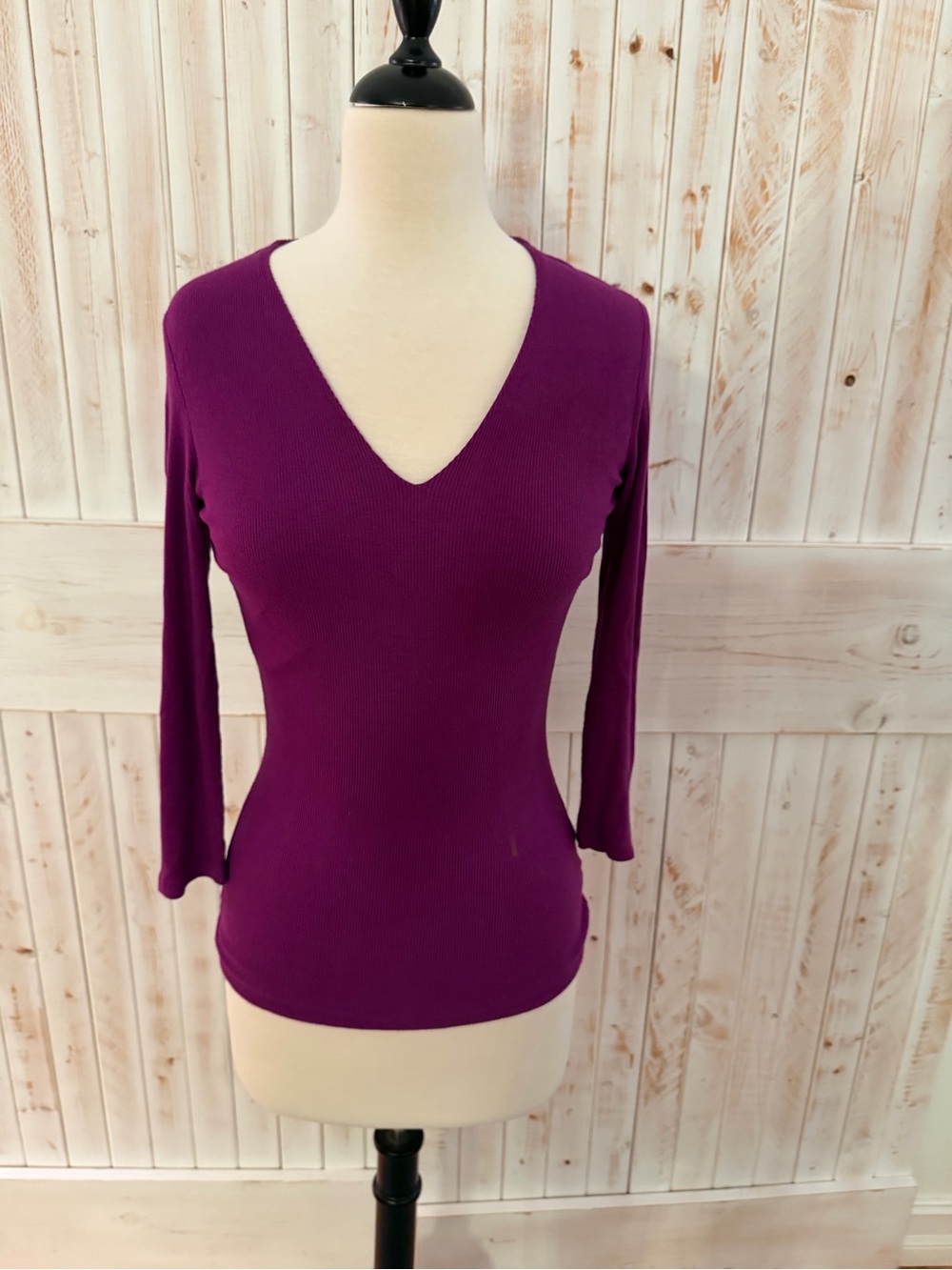INC International Concepts Women’s V-Neck Long Sleeve Top — Purple